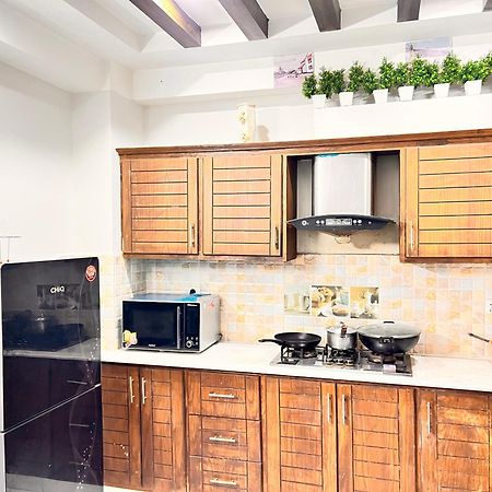 Luxury Apartment Hotel Islamabad Extérieur photo
