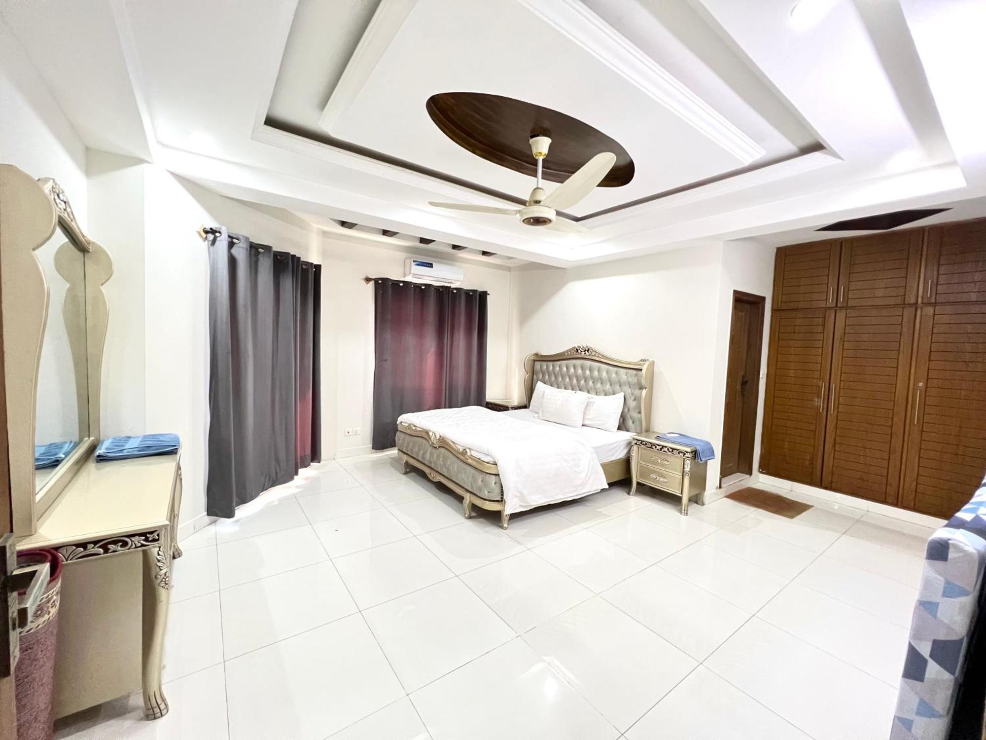 Luxury Apartment Hotel Islamabad Extérieur photo