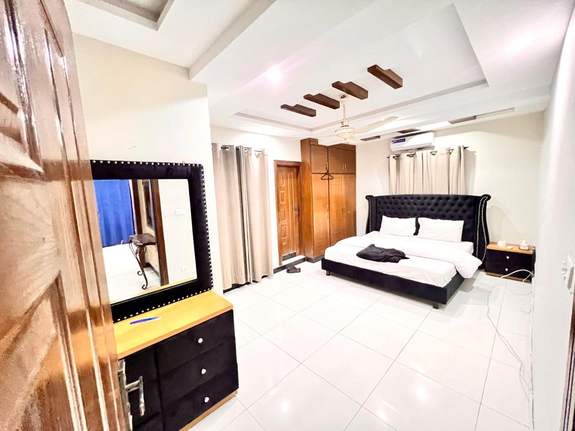 Luxury Apartment Hotel Islamabad Extérieur photo